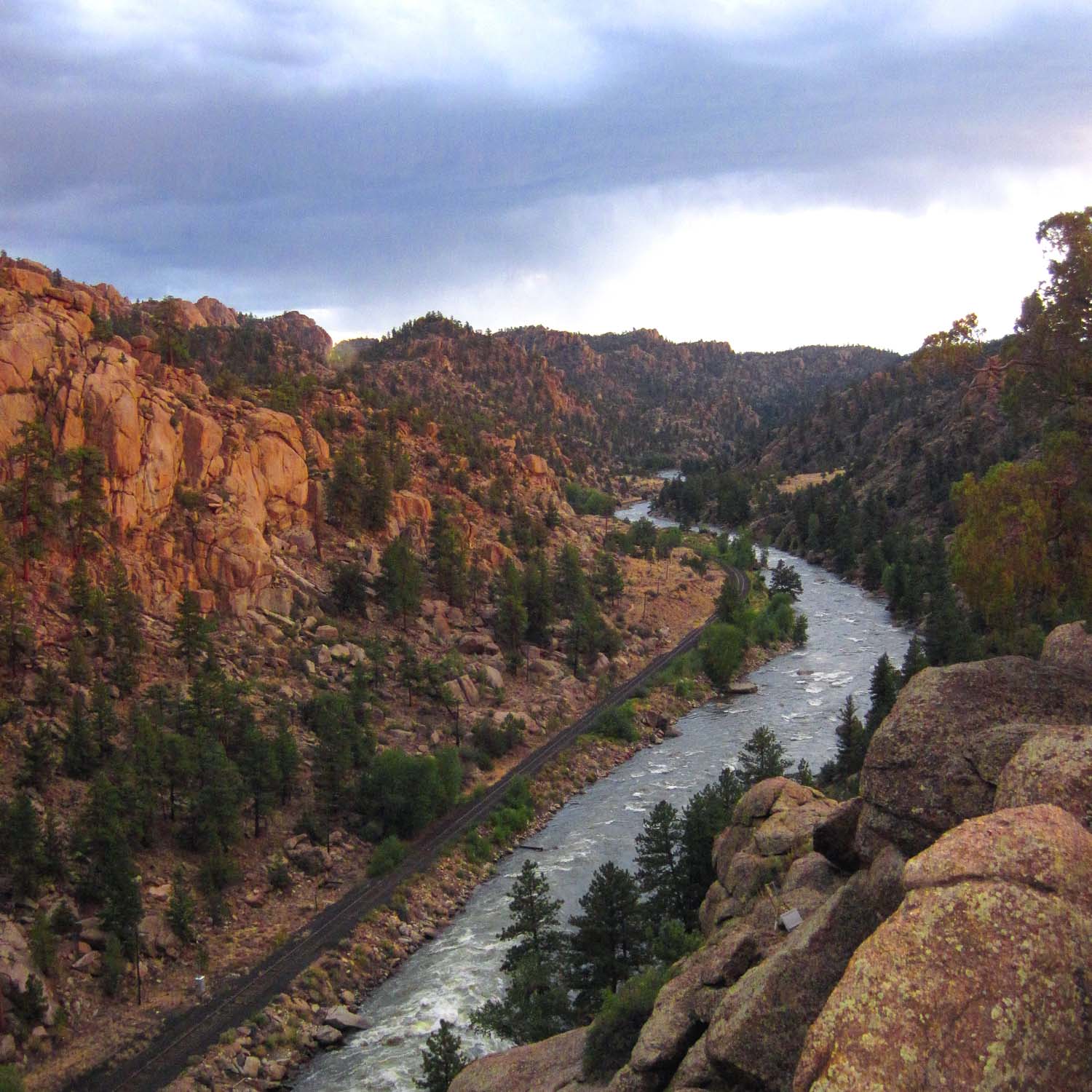 Guide To Browns Canyon National Monument Royal Gorge Cabins